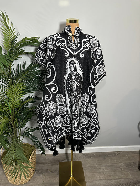 Gabán Virgen (negro y blanco)