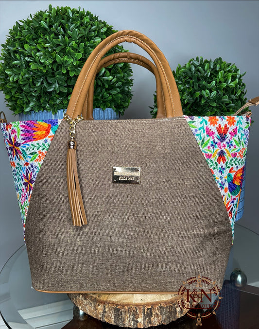 Khaki artesian tote